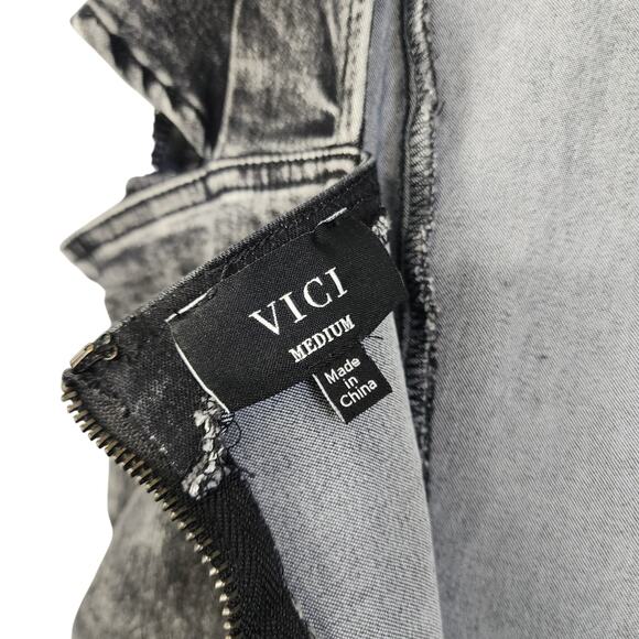 Vici Womens Jonesy Flared Leg Denim Jumpsuit Size Medium Black Acid Wash Ruffle - Picture 7 of 14